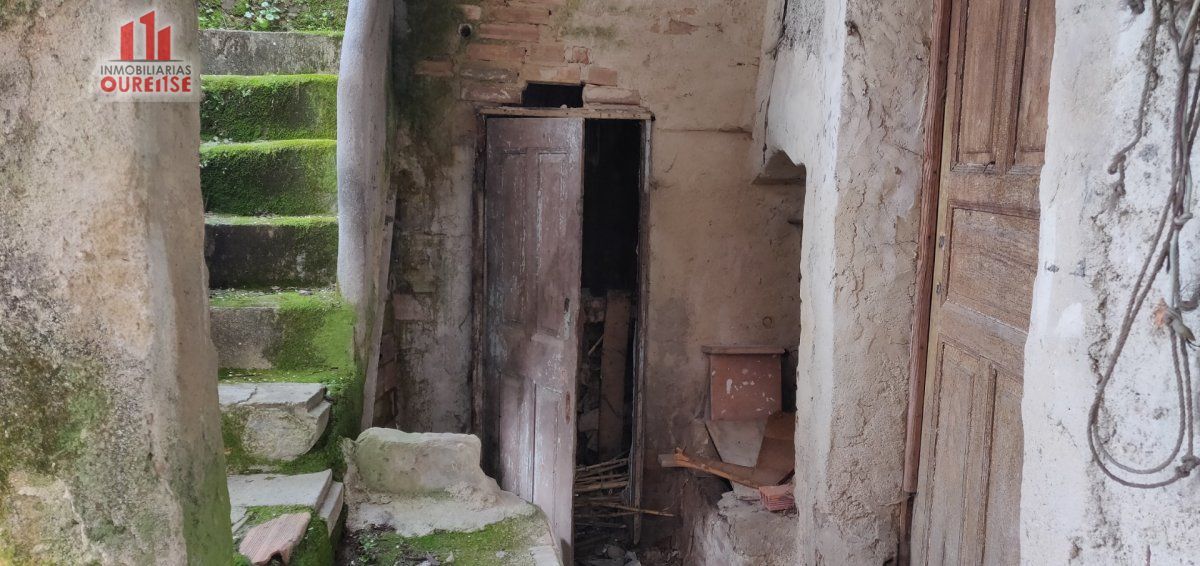 House or chalet for sale in Ourense Capital   with Heating and Storage room