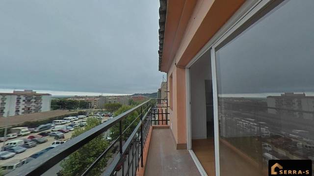 Piso en Venta en Pasaje RAMON BERENGUER III en Cerdanyola Sud