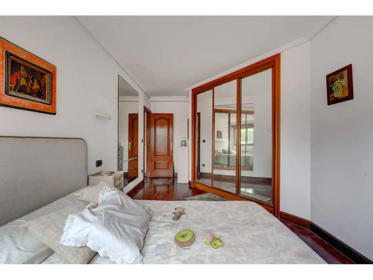 Bedroom of Flat for sale in Donostia - San Sebastián   with Heating, Private garden and Terrace