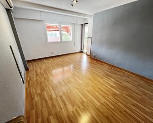 Sala d'estar de Pis de lloguer en San Sebastián de los Reyes amb Aire condicionat, Calefacció i Forn