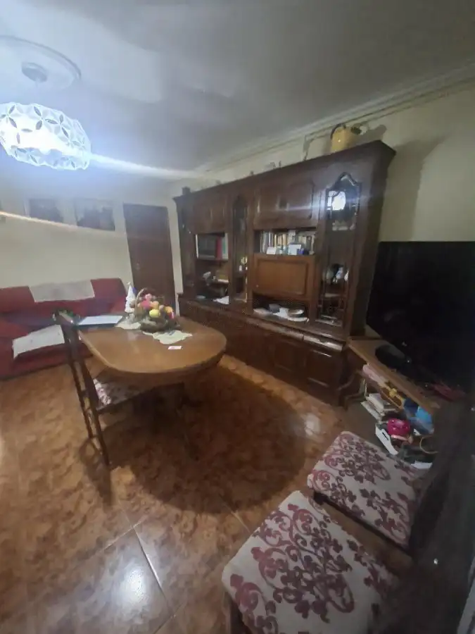 Menjador de Casa adosada en venda en Vitoria - Gasteiz amb Calefacció, Parquet i Terrassa