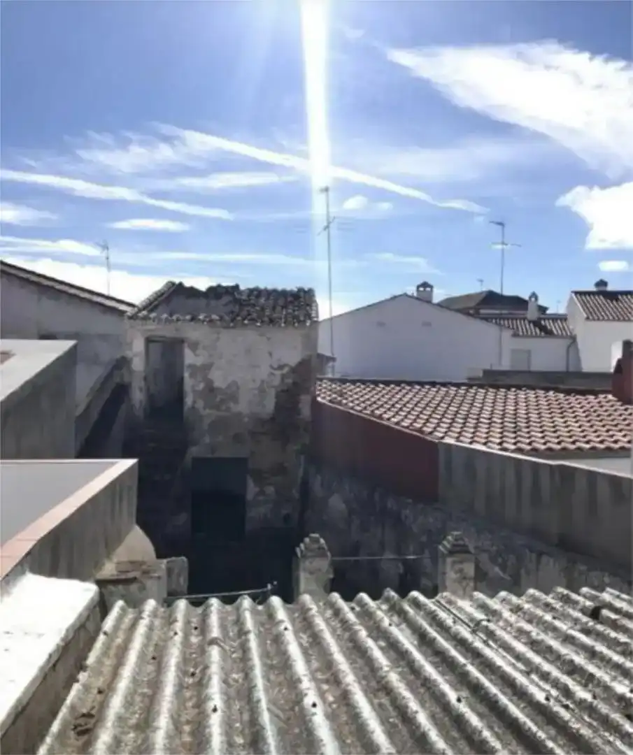 Vista exterior de Casa adosada en venta en El Pedroso, Sevilla