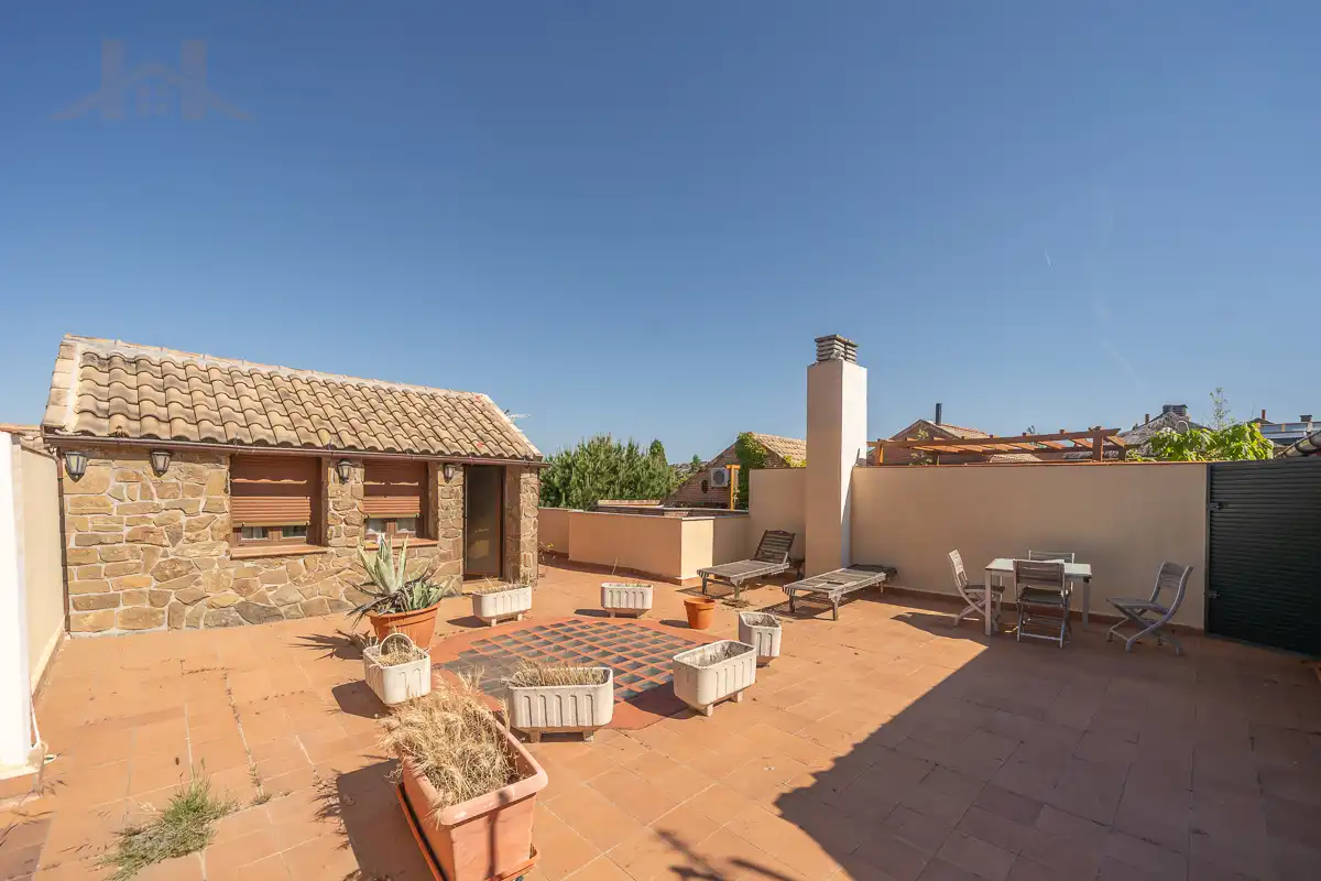 Terraza de Casa adosada en venta en Torrelodones con Aire acondicionado, Calefacción y Jardín privado