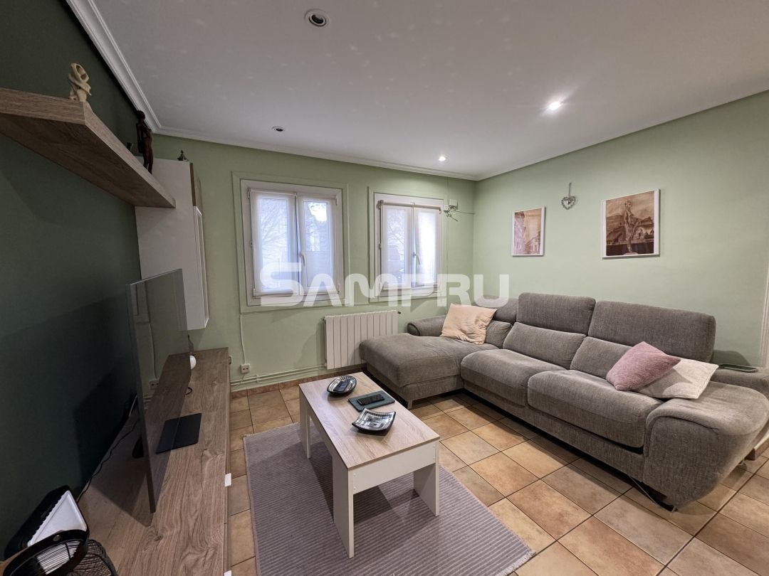 Living room of Flat for sale in Arrasate / Mondragón  with Heating and Private garden