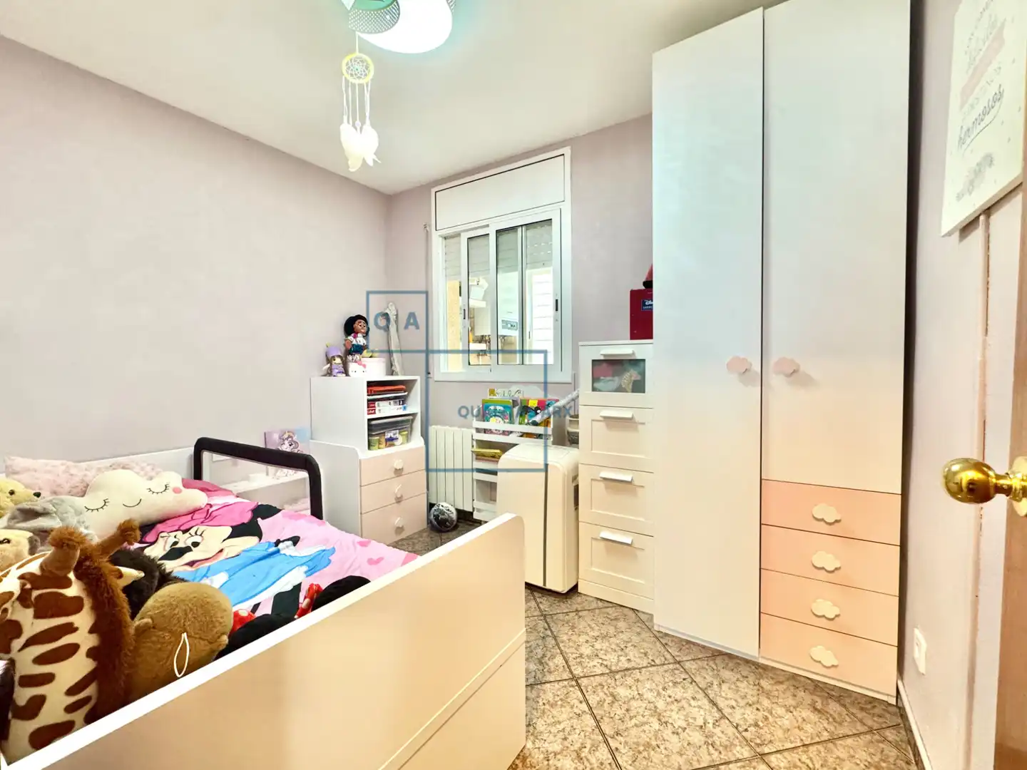 Habitación de Piso en venta en Terrassa con Aire acondicionado, Calefacción y Amueblado