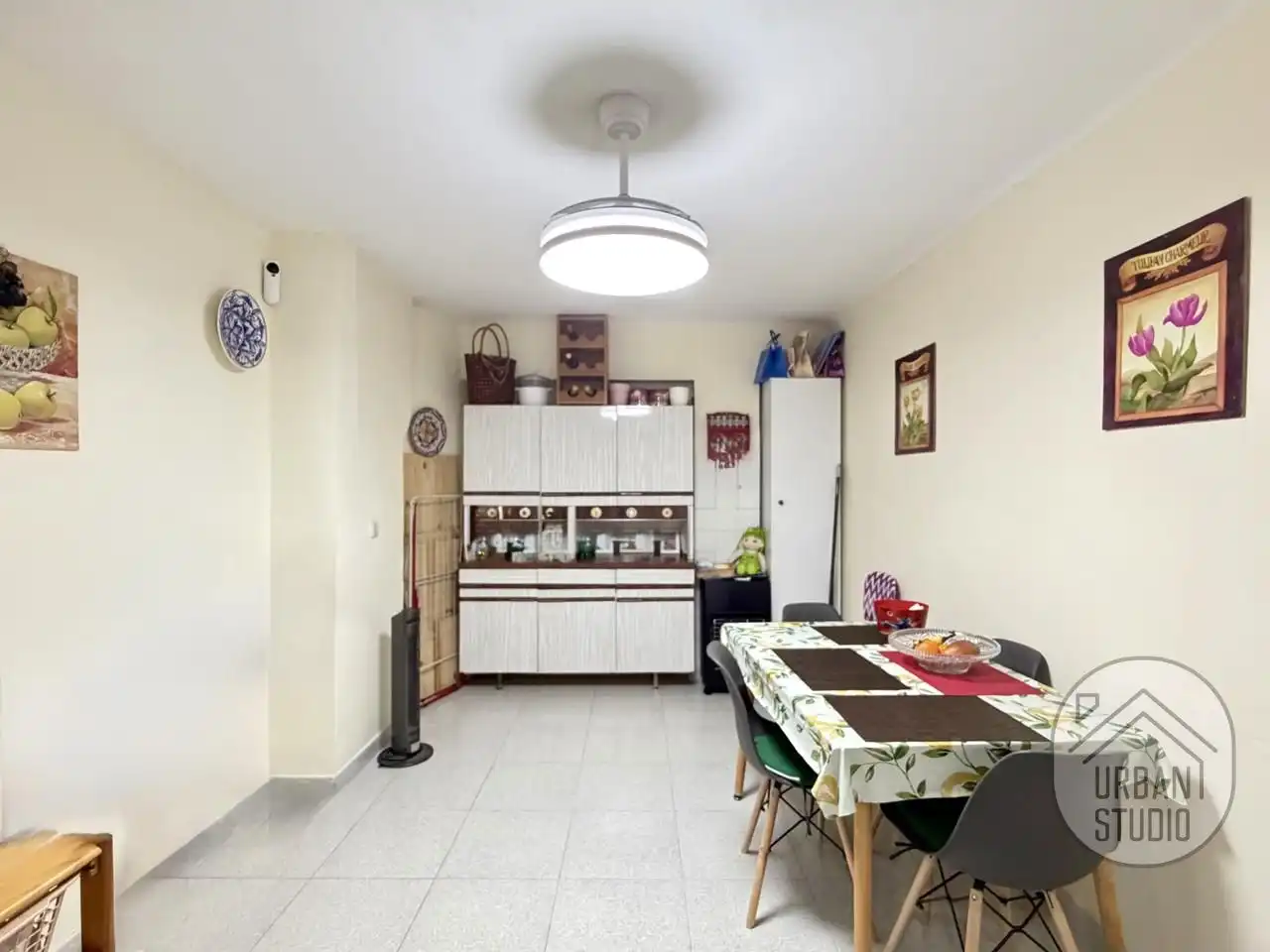 Cocina de Piso en venta en Alicante / Alacant con Aire acondicionado, Amueblado y Balcón