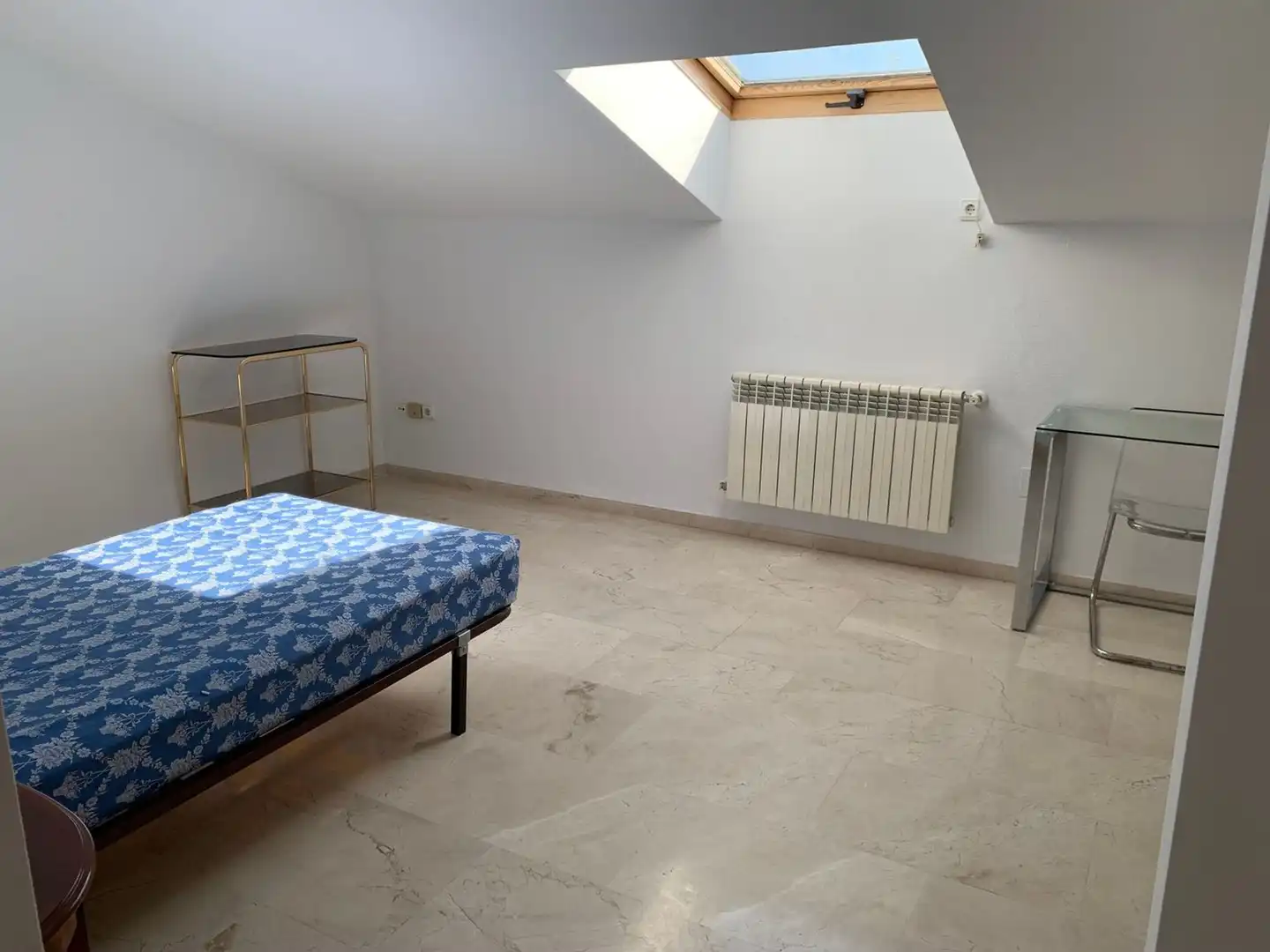 Habitación de Dúplex de alquiler en Cáceres con Calefacción