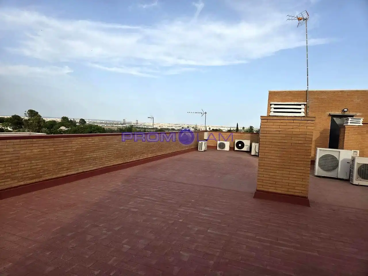 Terraza de Piso en venta en Mairena del Aljarafe con Aire acondicionado y Terraza