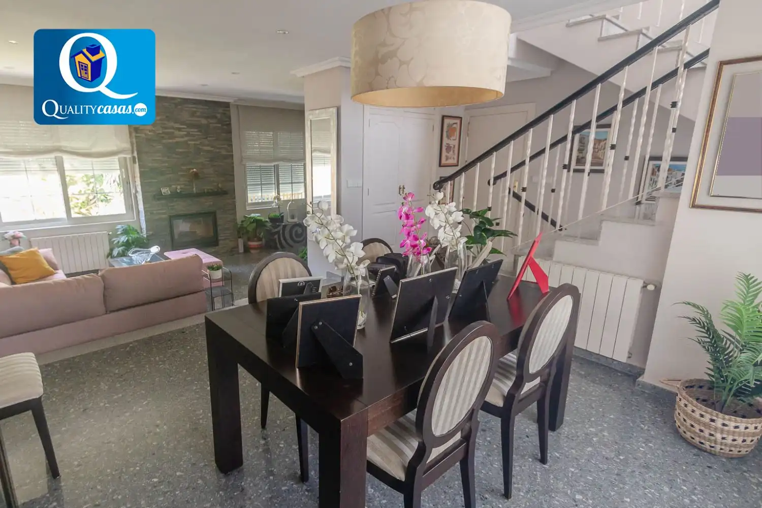 Chalet con piscina en venta en Garbinet - Vistahermosa, imagen 7