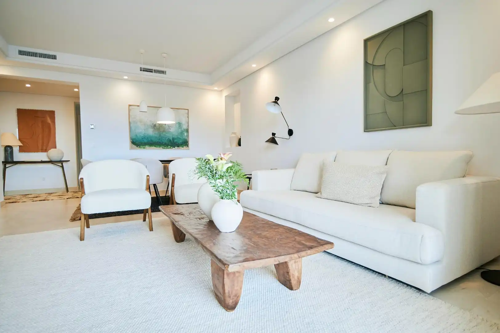 Wohnzimmer von Wohnungen zum Verkauf in Marbella mit Privatgarten, Terrasse und Abstellraum