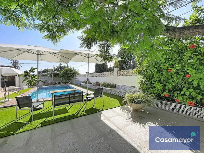 Piscina de Casa o xalet en venda en Sant Joan d'Alacant amb Aire condicionat, Jardí privat i Piscina