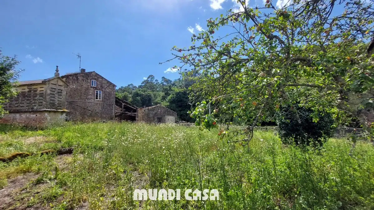 Houses for sale in Boiro