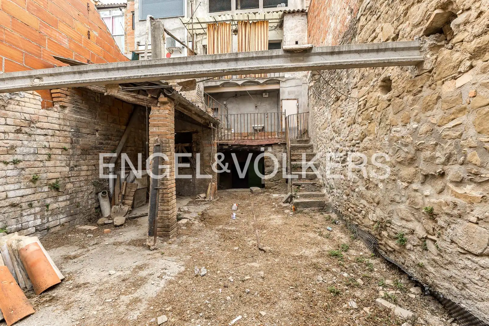 Casa adosada en venda en Sant Vicenç de Castellet amb Calefacció i Jardí privat