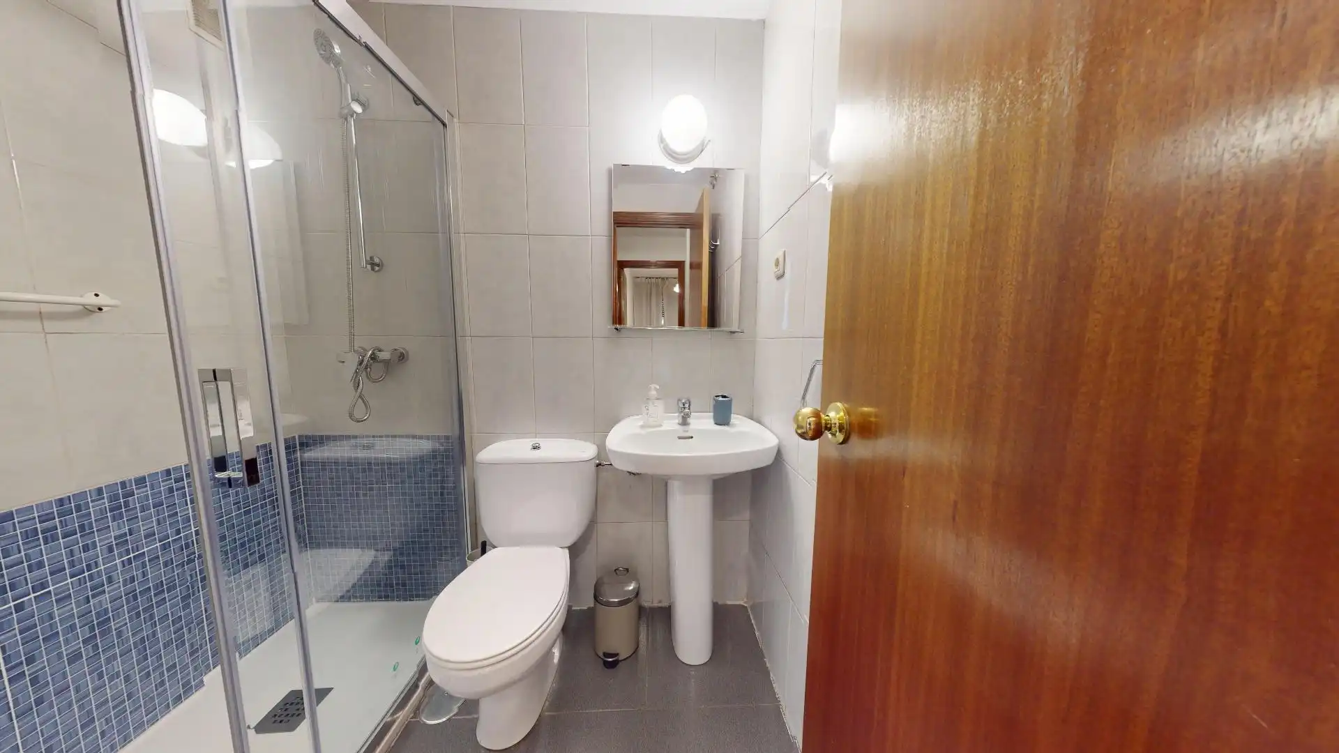 Baño de Piso en venta en Madrid con Aire acondicionado y Calefacción