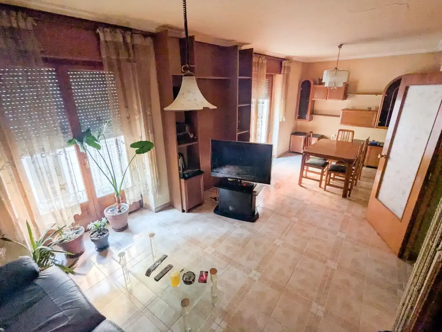 Sala d'estar de Pis en venda en Alcañiz amb Balcó