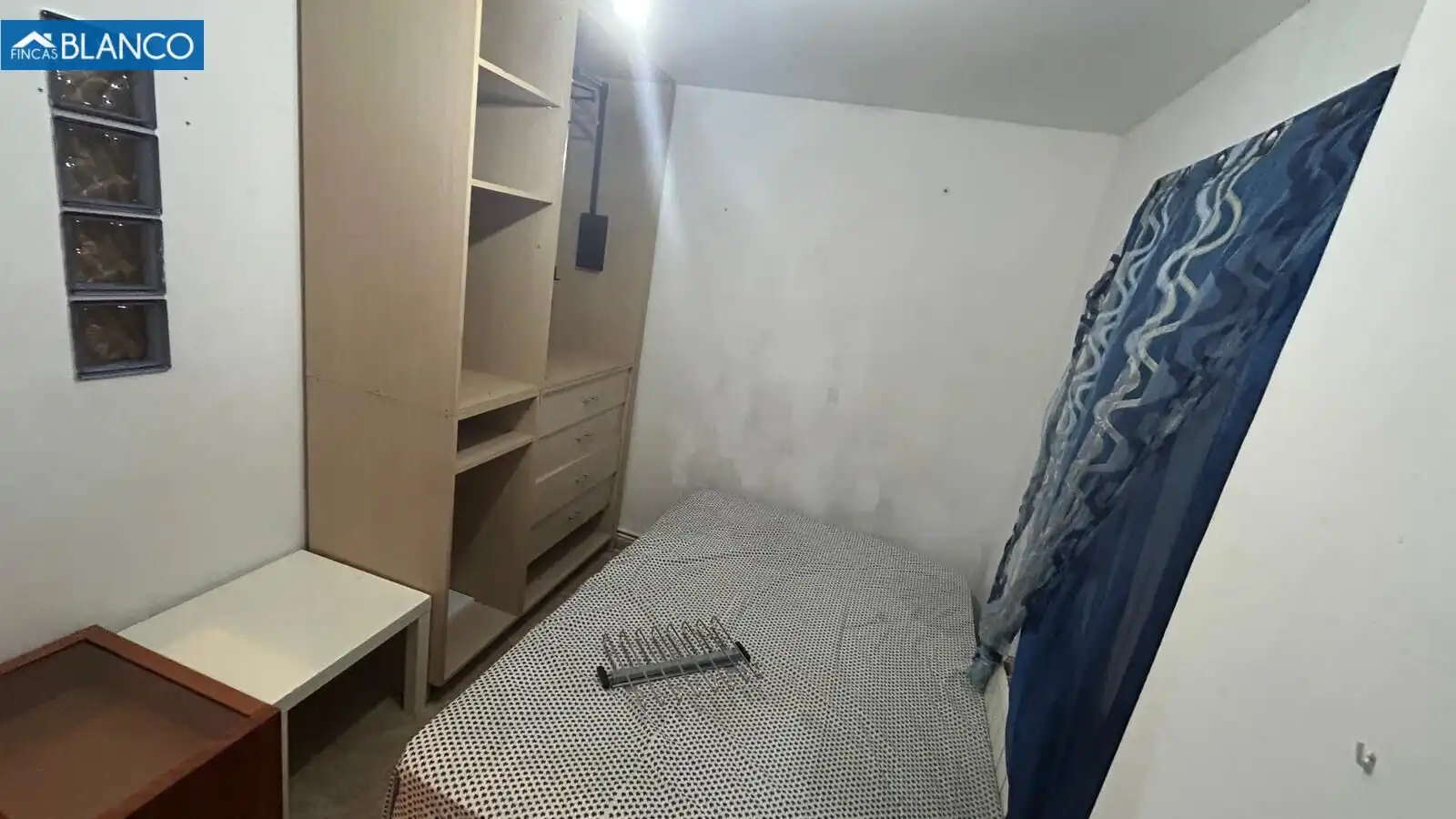 Habitación de Piso en venta en L'Hospitalet de Llobregat con Aire acondicionado, Calefacción y Alarma