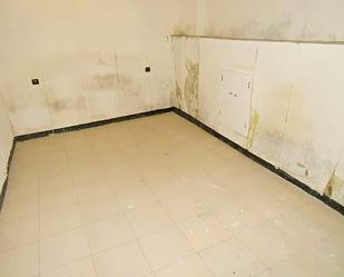 Flat for sale in Tortosa  with Storage room
