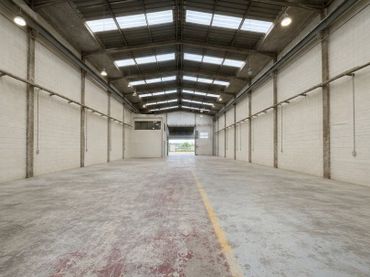 Nave industrial en venta en Sant Fost de Campsentelles