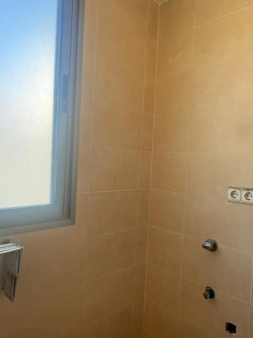 Baño de Piso en venta en Elche / Elx
