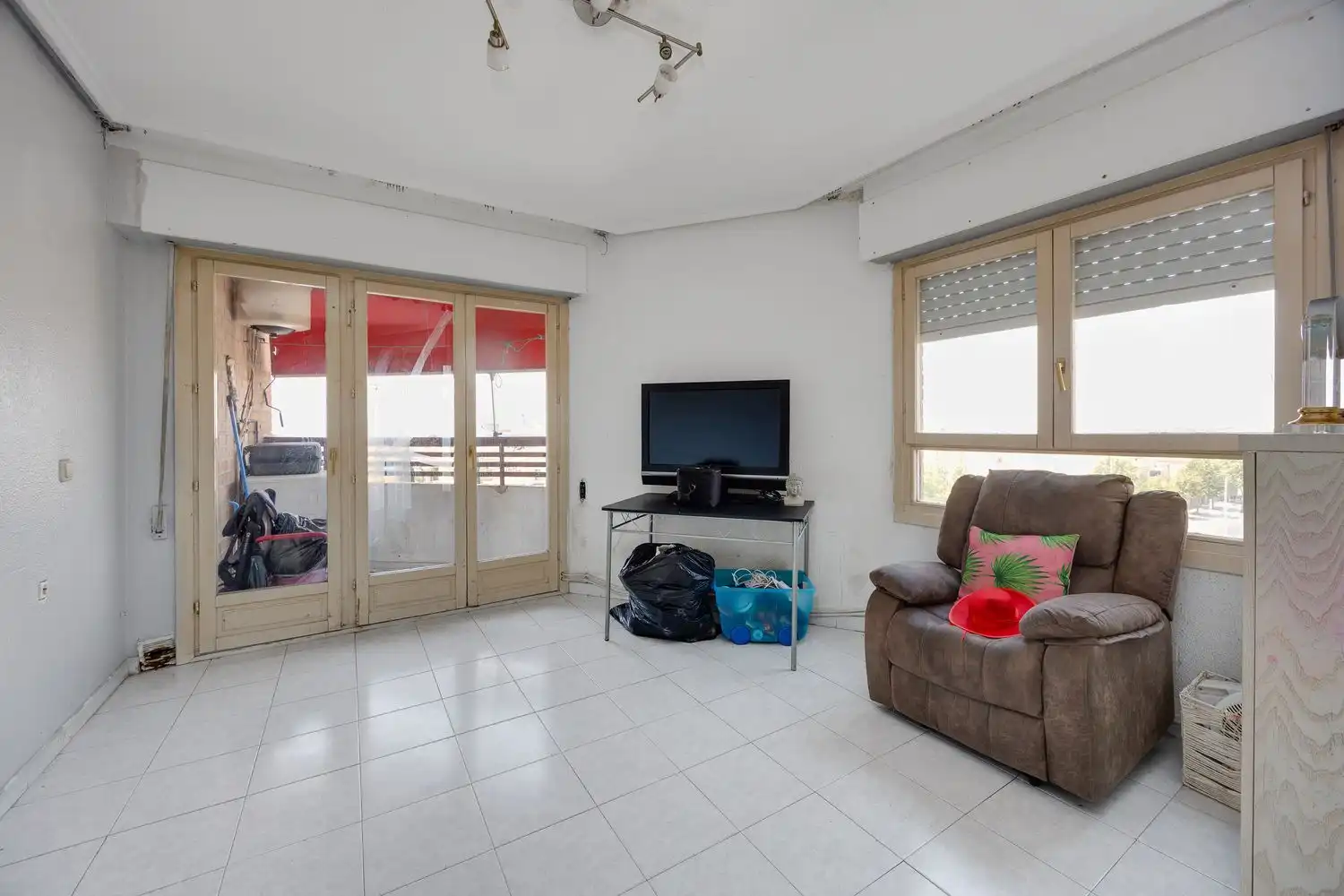 Living room of Flat for sale in Torrevieja  with Balcony and Community pool