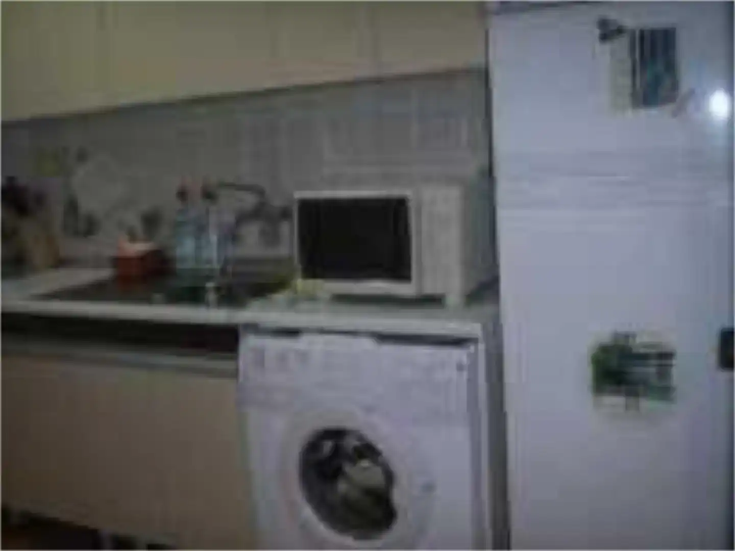 Cocina de Piso para compartir en Madrid con Parquet, Amueblado y Balcón