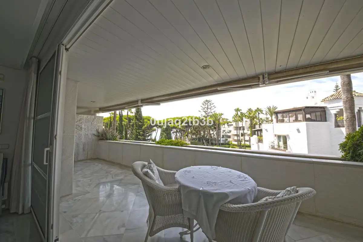 Apartamento con piscina en venta en Calle Pepe Carleton, imagen 11