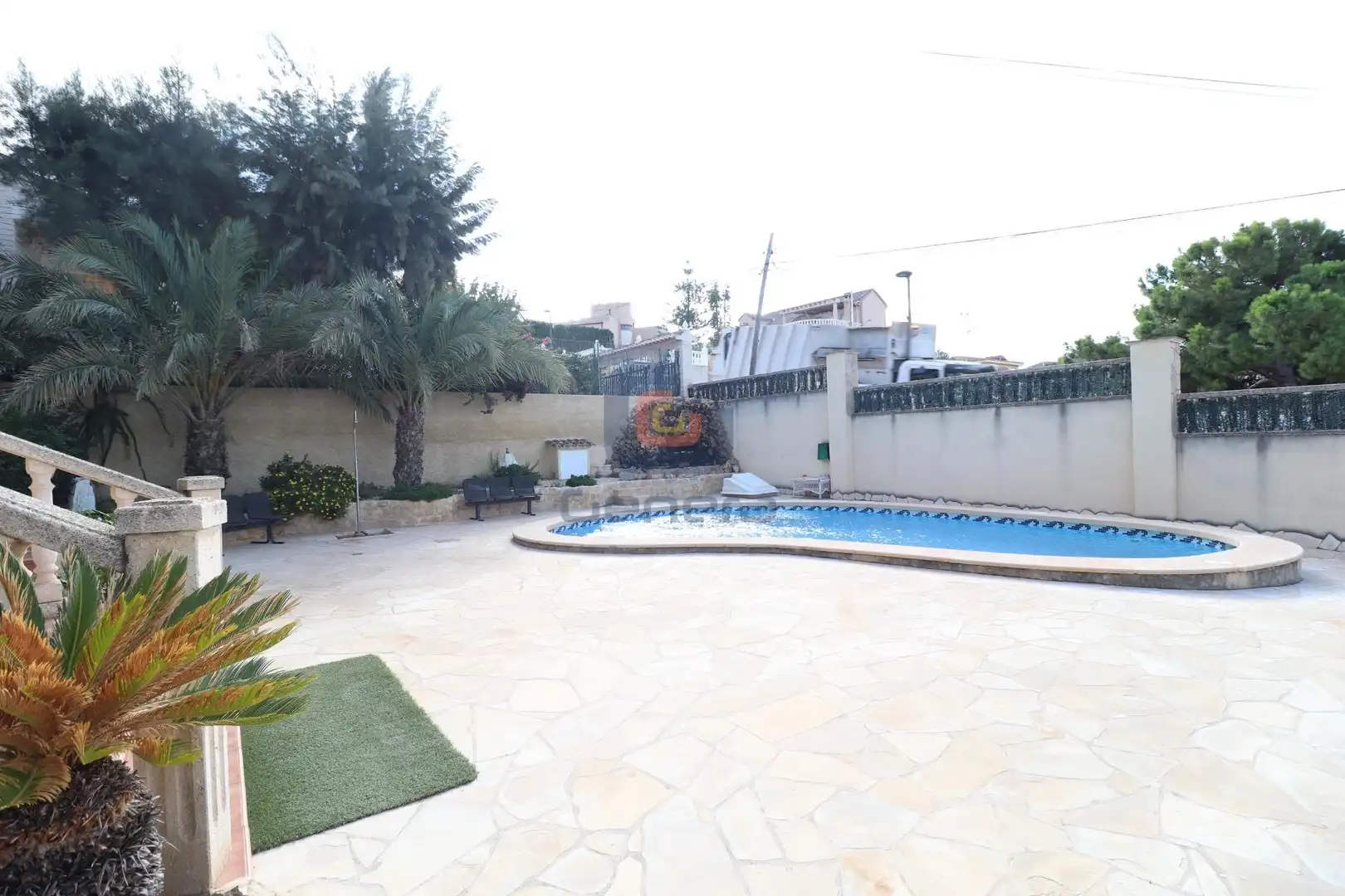 Piscina de Casa o chalet en venta en San Vicente del Raspeig / Sant Vicent del Raspeig con Aire acondicionado, Calefacción y Jardín privado