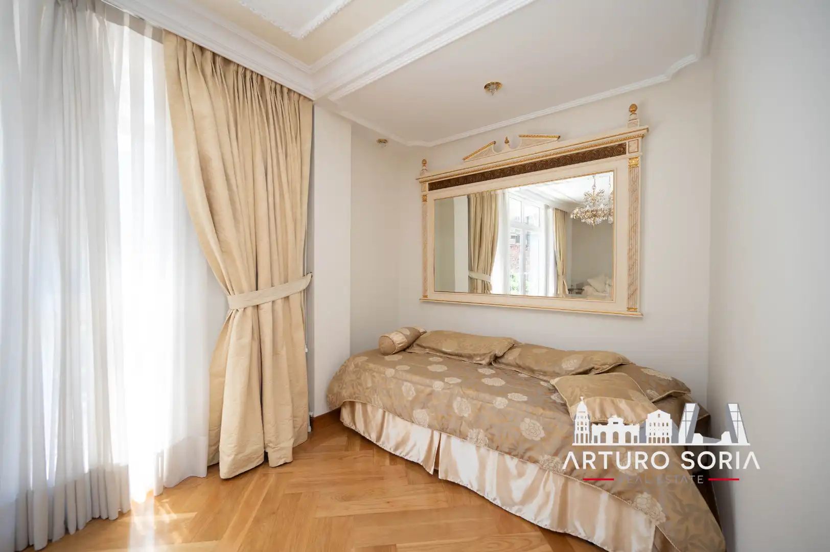 Schlafzimmer von Wohnung zur Miete in Madrid mit Klimaanlage, Heizung und Terrasse