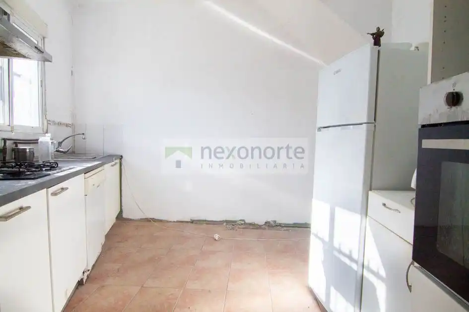 Cocina de Finca rústica en venta en As Pontes de García Rodríguez 