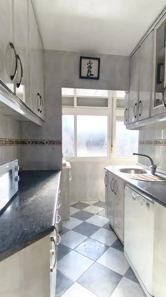 Kitchen of Flat for rent in Madrid