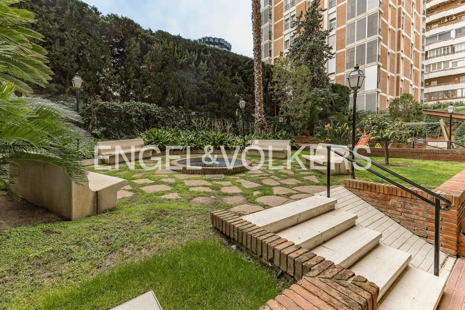 Flat with terrace to rent in Les Corts, imagen 50