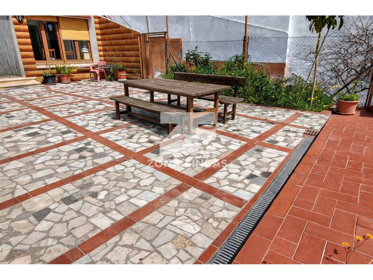 Terrace of Houses for sale in Santa Coloma de Gramenet  with Terrace