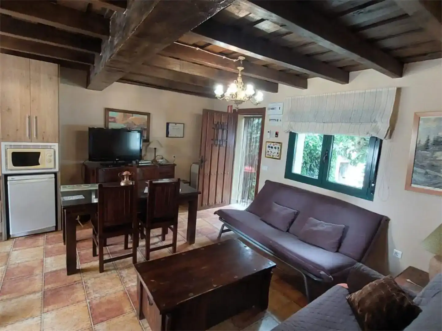 Sala d'estar de Casa o xalet en venda en Zarza de Granadilla amb Aire condicionat, Piscina i Balcó