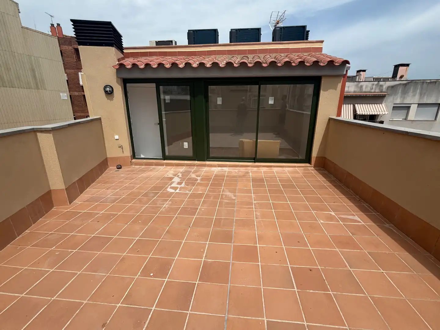 Terraza de Dúplex en venta en Mataró con Aire acondicionado, Calefacción y Parquet