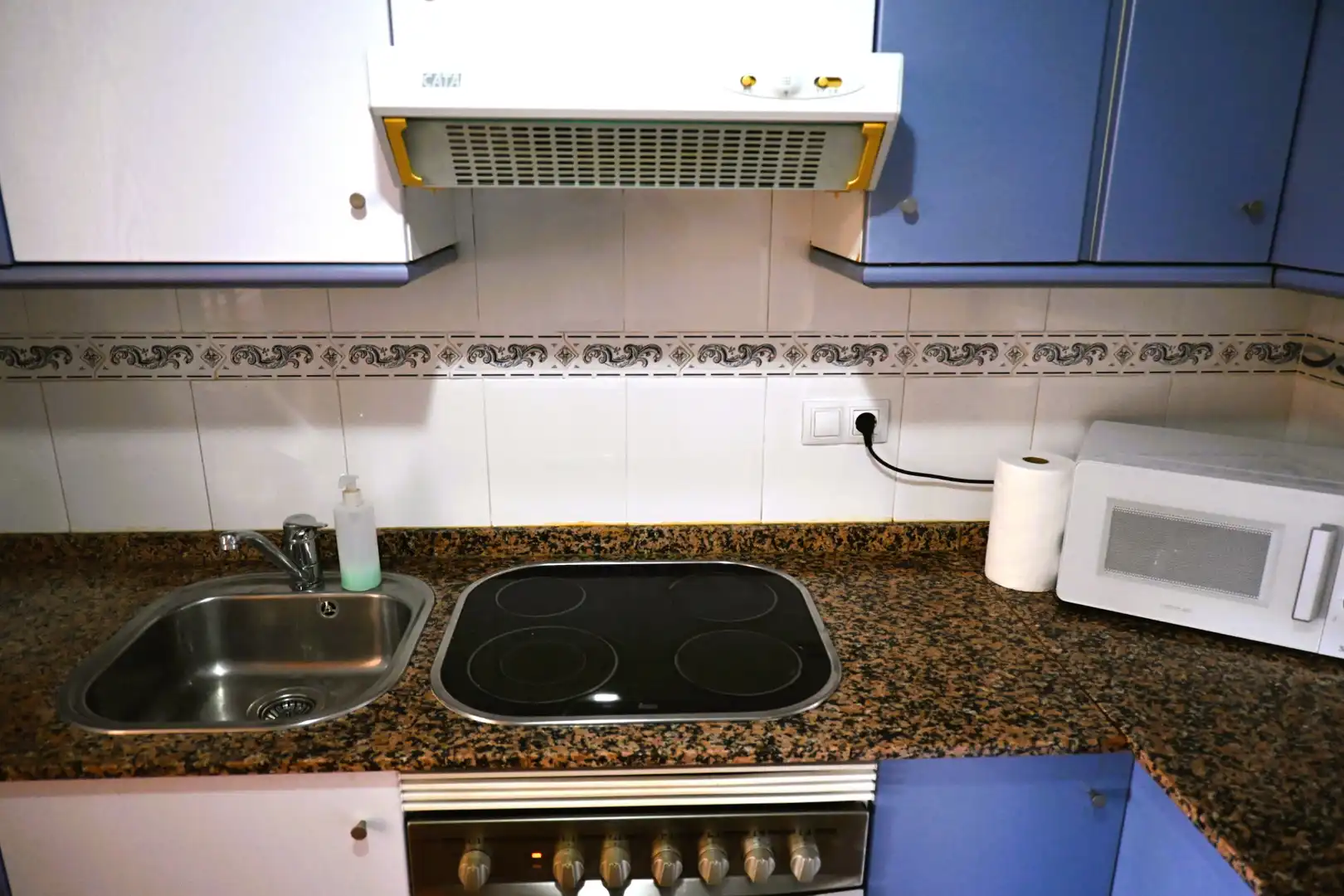 Cocina de Piso en venta en Sagunto / Sagunt con Aire acondicionado, Trastero y Amueblado