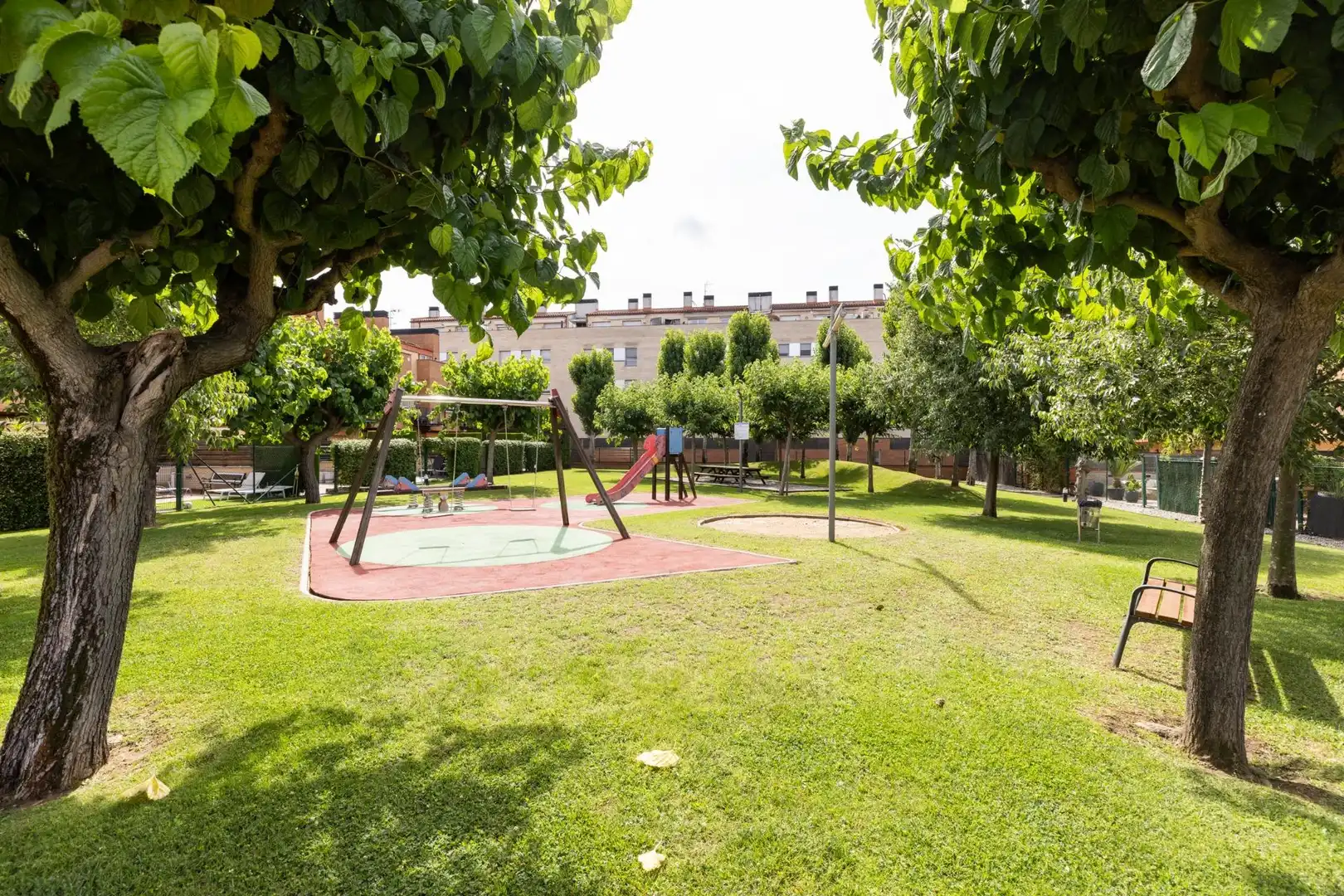 Jardí de Casa adosada en venda en Sant Fost de Campsentelles amb Calefacció, Jardí privat i Terrassa