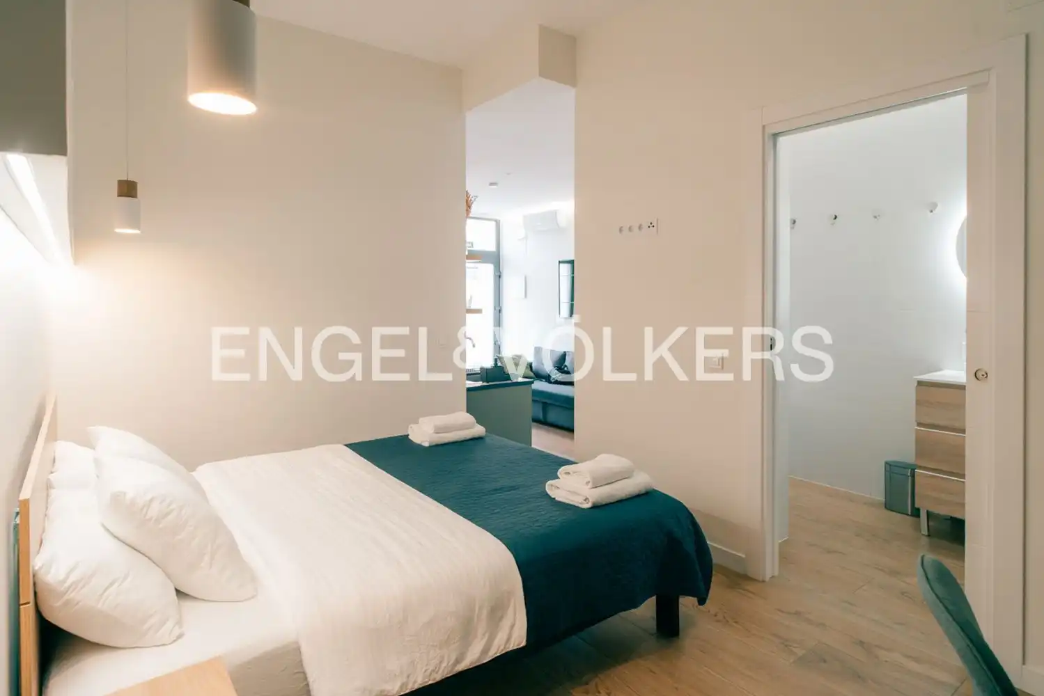 Habitación de Apartamento en venta en Valencia con Aire acondicionado, Calefacción y Amueblado