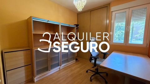 Foto 2 de Piso de alquiler en Fuentespina, Santa Eugenia, Madrid Capital