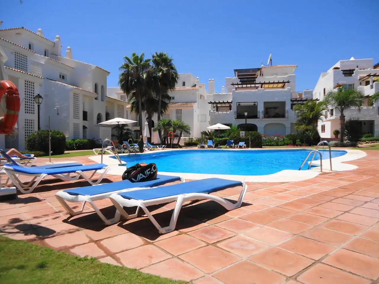 Vista exterior de Piso en venta en Marbella con Aire acondicionado, Calefacción y Terraza