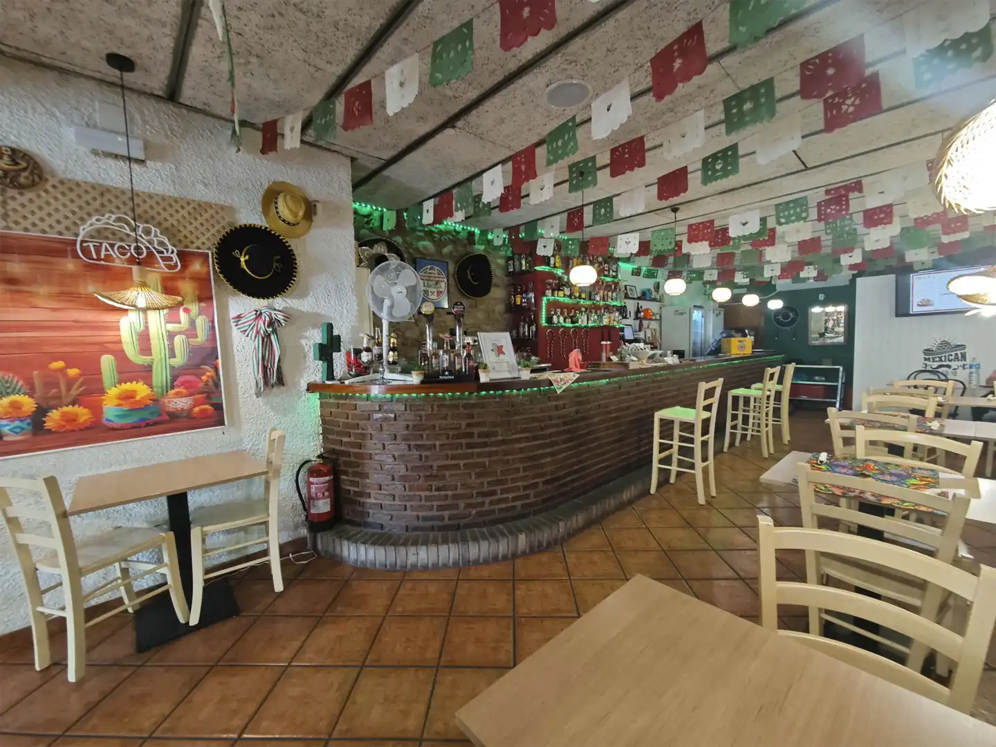 Local comercial en venda a Sant Narcís, imagen 4