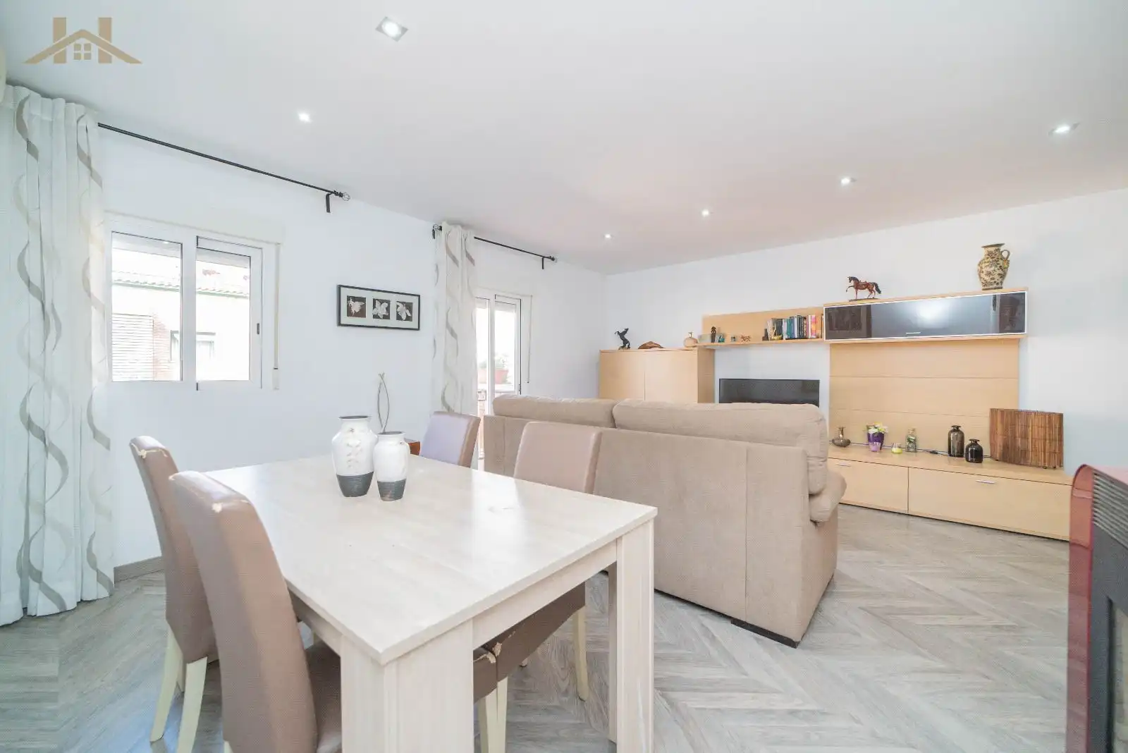 Sala de estar de Piso en venta en Villaviciosa de Odón con Aire acondicionado, Calefacción y Terraza