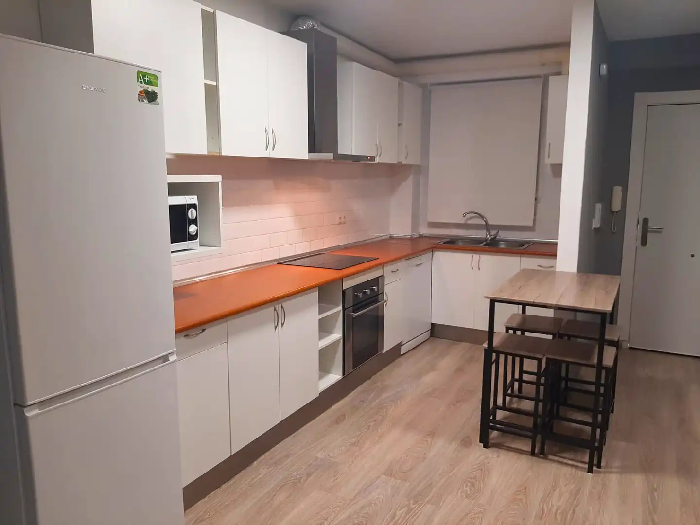 Kitchen of Flat for sale in Roquetas de Mar  with Terrace and Furnished