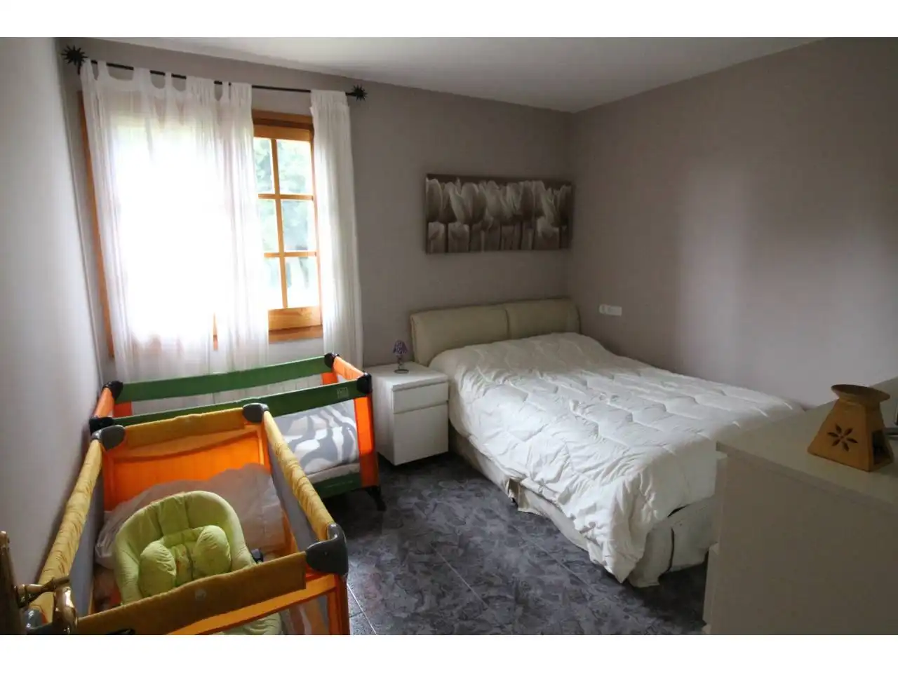 Habitación de Casa o chalet en venta en Castellar del Vallès con Calefacción, Jardín privado y Terraza