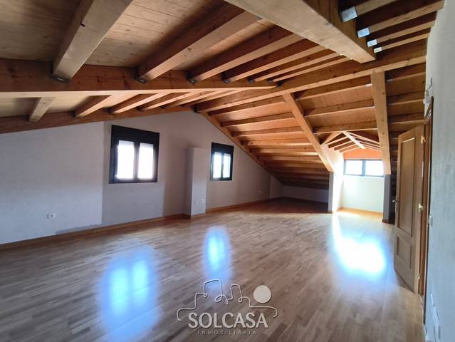 Casa-chalet en Venta en Calle de Piña de Esgueva en Renedo de Esgueva
