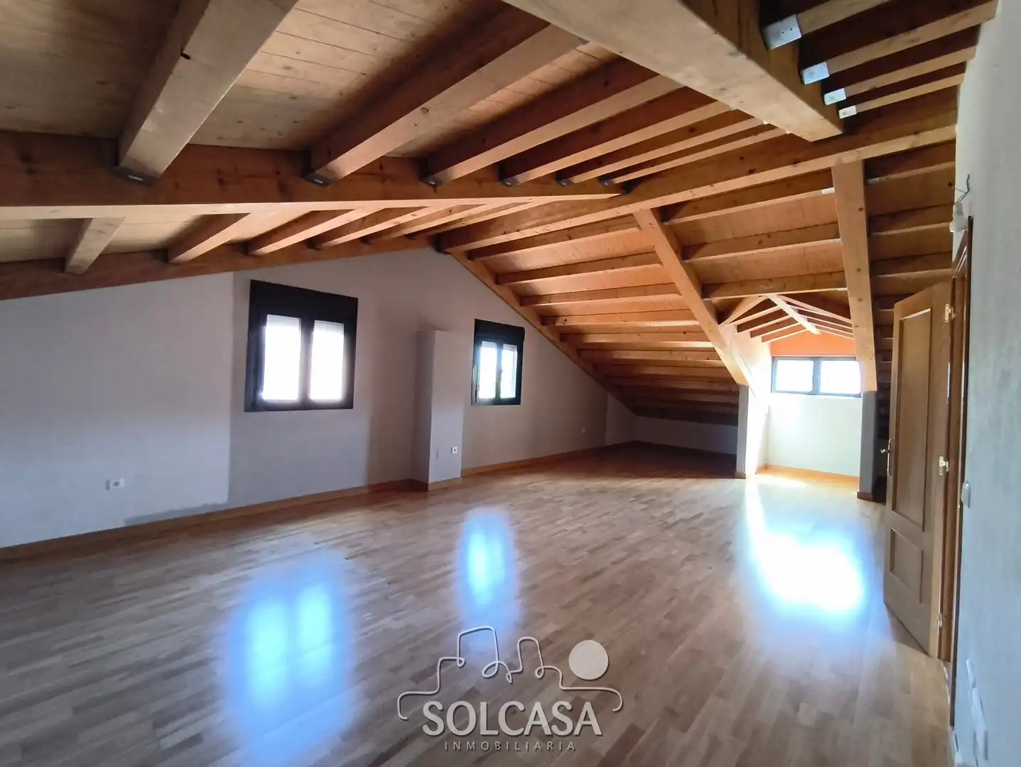 Sala de estar de Casa o chalet en venta en Renedo de Esgueva con Calefacción, Jardín privado y Parquet