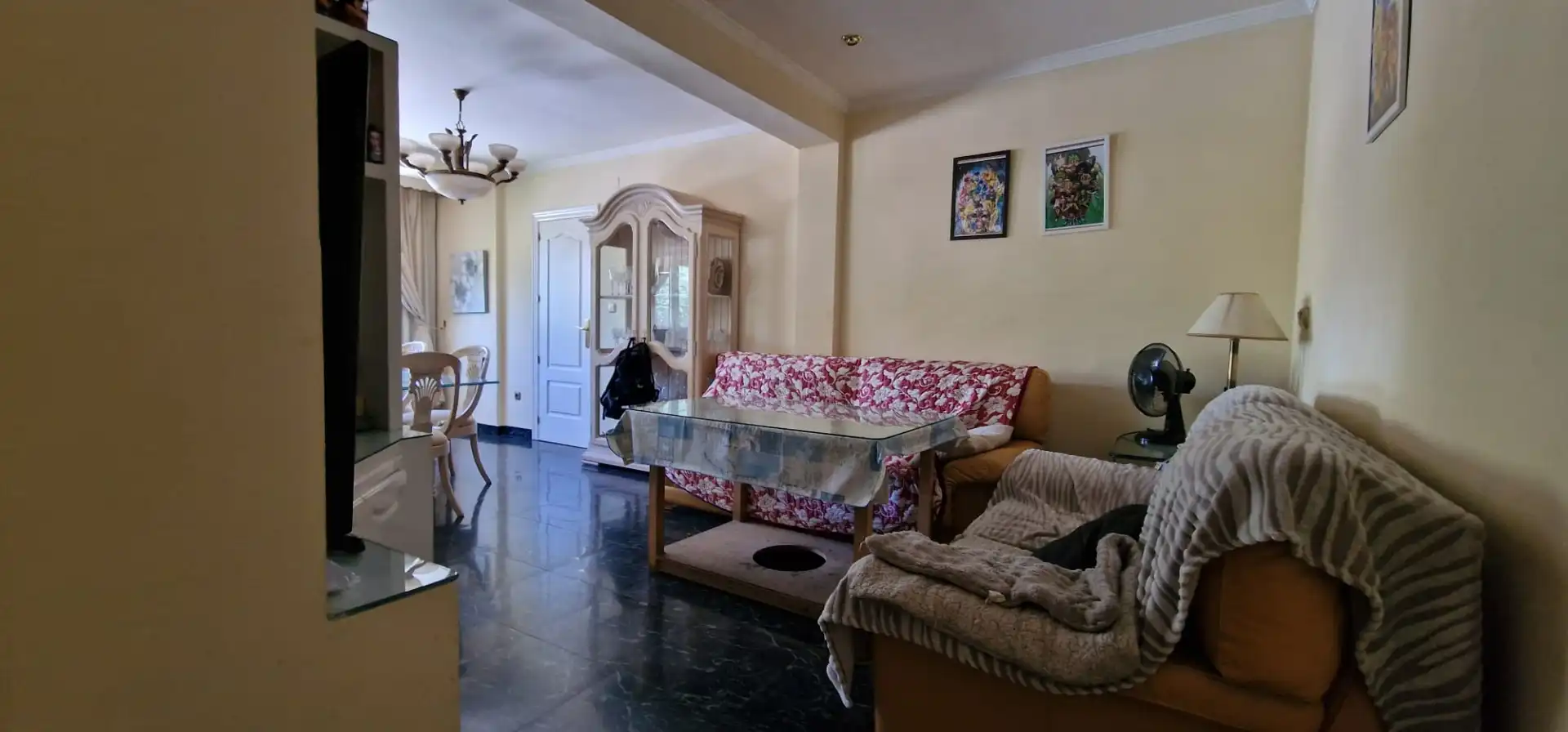 Sala d'estar de Casa o xalet en venda en Maracena amb Aire condicionat, Terrassa i Moblat