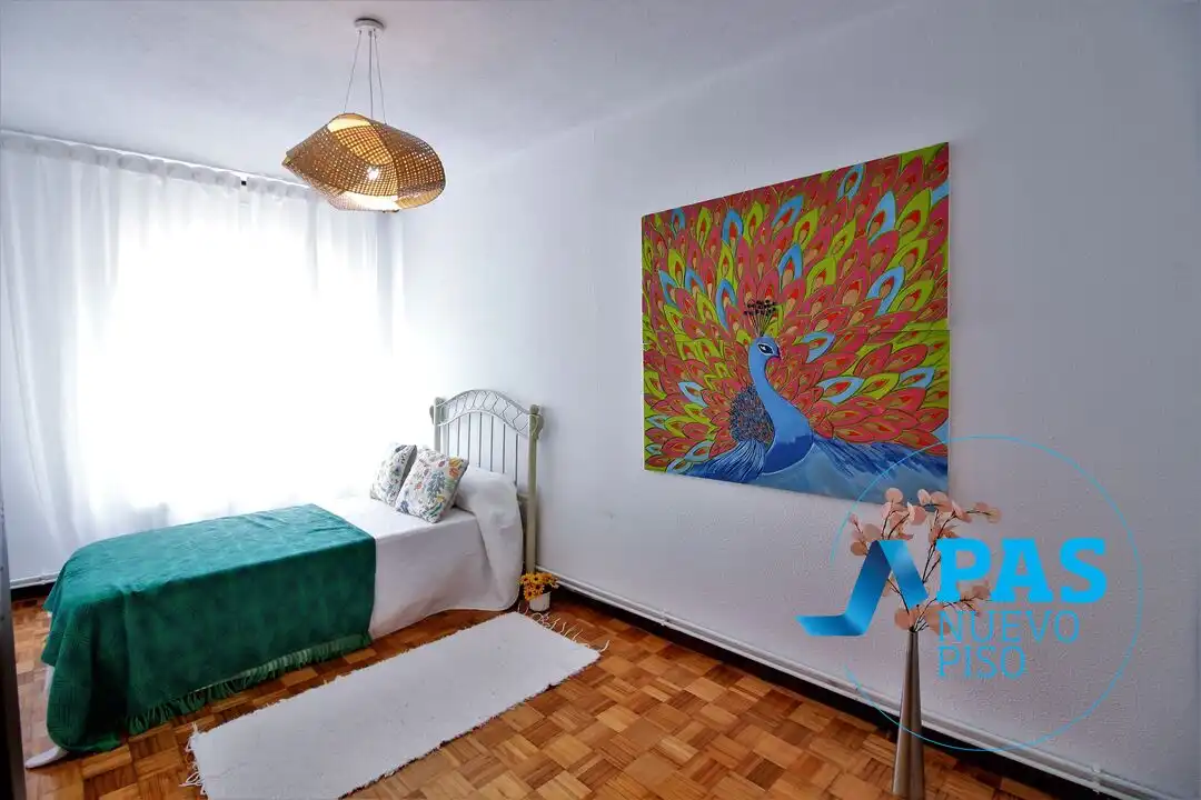 Habitación de Piso en venta en Santander con Calefacción, Trastero y Amueblado