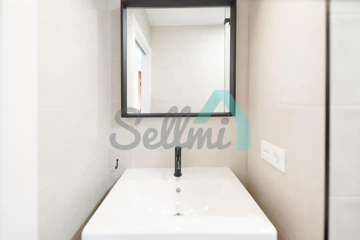 Badezimmer von Wohnung zur Miete in Oviedo  mit Heizung, Möbliert und Balkon