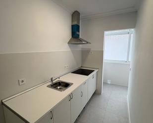 Kitchen of Flat for sale in  Sevilla Capital  with Air Conditioner and Terrace