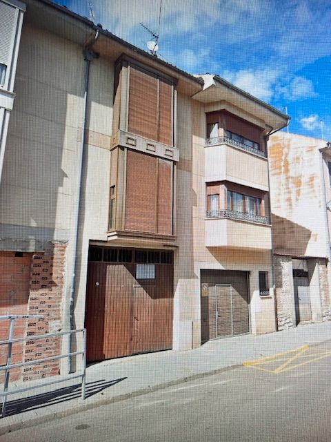 Exterior view of House or chalet for sale in Cuéllar  with Heating and Balcony